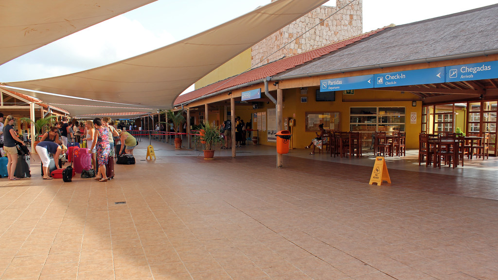 airport and airlines Boa Vista - Cabo